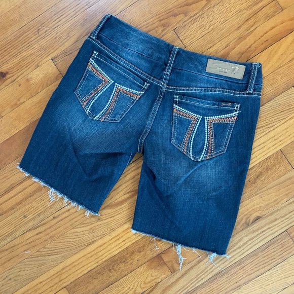 Seven7 Rhinestone Embellished Cut Off Jeans Shorts - Picture 5 of 5